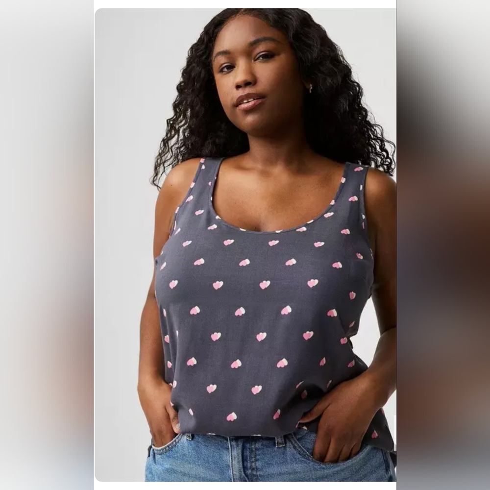 Torrid Sleeveless Gray Tank Top